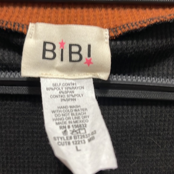 BiBi Oversized Tunic - Picture 2 of 3